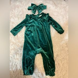 Baby Girl 6M Green Velvet Romper With Bow Outfit